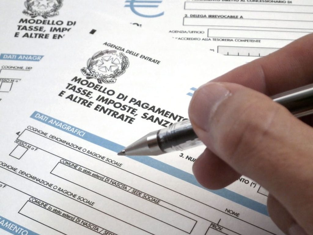 Avvocato penalista Lorenzo Magnarelli per reati tributari